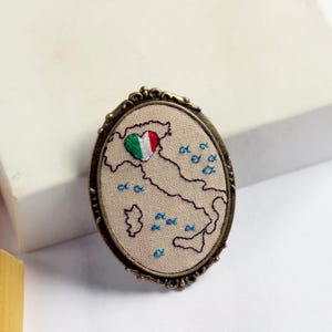 Custom Personalized Brooch With Maps, Embroidered Broosh, Map Your Country, Embroidered Italy Map Jewelry, Outline Italy, Miniature Country