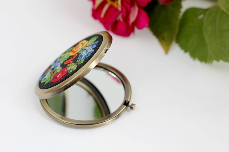 Embroidered Mirror Personalized Compact Mirror Bridesmaids Etsy