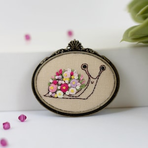 Embroidered Brooch With Snail, Handcrafted Miniature Snail Brooch, Cute Floral Little Snail, Style Blooming Brooch, Cool Gift For Mom
