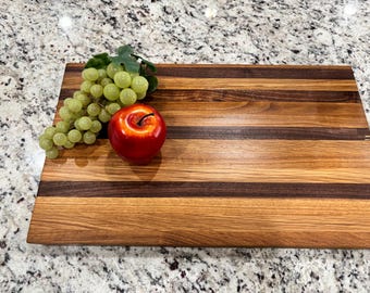 The Perfect Size Cutting/Charcuterie Board  18x11x1