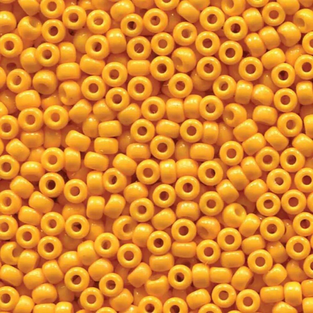 Miyuki 8/0 Seed Beads, 8-4453, Duracoat Opaque Yellow, 10g - Etsy