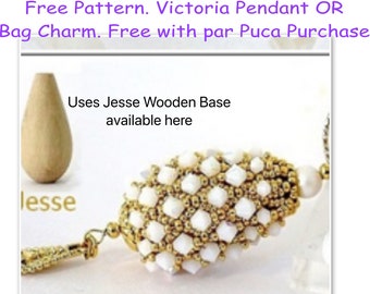 Victoria Pendant or Bag Charm Pattern, Free with Purchase of Par Puca Beads