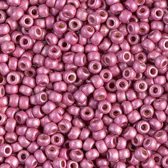 8-4210, Miyuki 22g Duracoat Galvanized Hot Pink 8-4210, Miyuki 22g Duracoat Galvanized Hot Pink