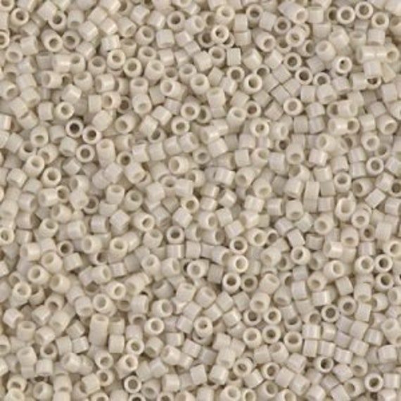 【Miyuki 】 11/0 Miyuki Delica Beads, DB261, DB262, DB263, DB264 - 5g, 10g - Etsy