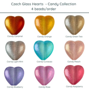 Puede incluir: Nueve cuentas de vidrio en forma de corazón en varios colores, incluyendo caramelo, naranja, té verde, menta clara, curaçao, melocotón, arándano, rosa y frambuesa. Czech Glass Hearts - Candy Collection 4 beads/order.