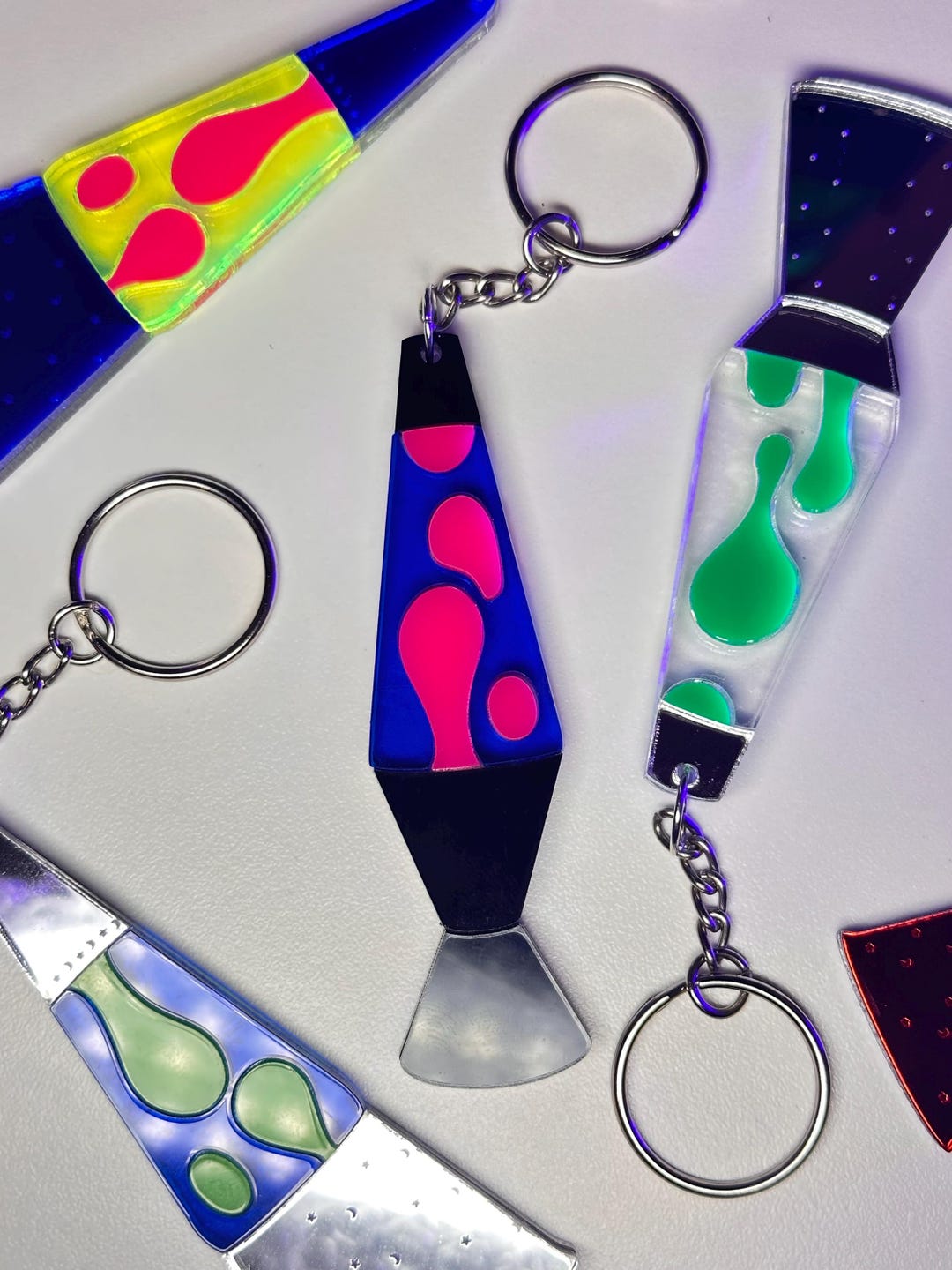 Classic Lava Lamp Keychain - Etsy