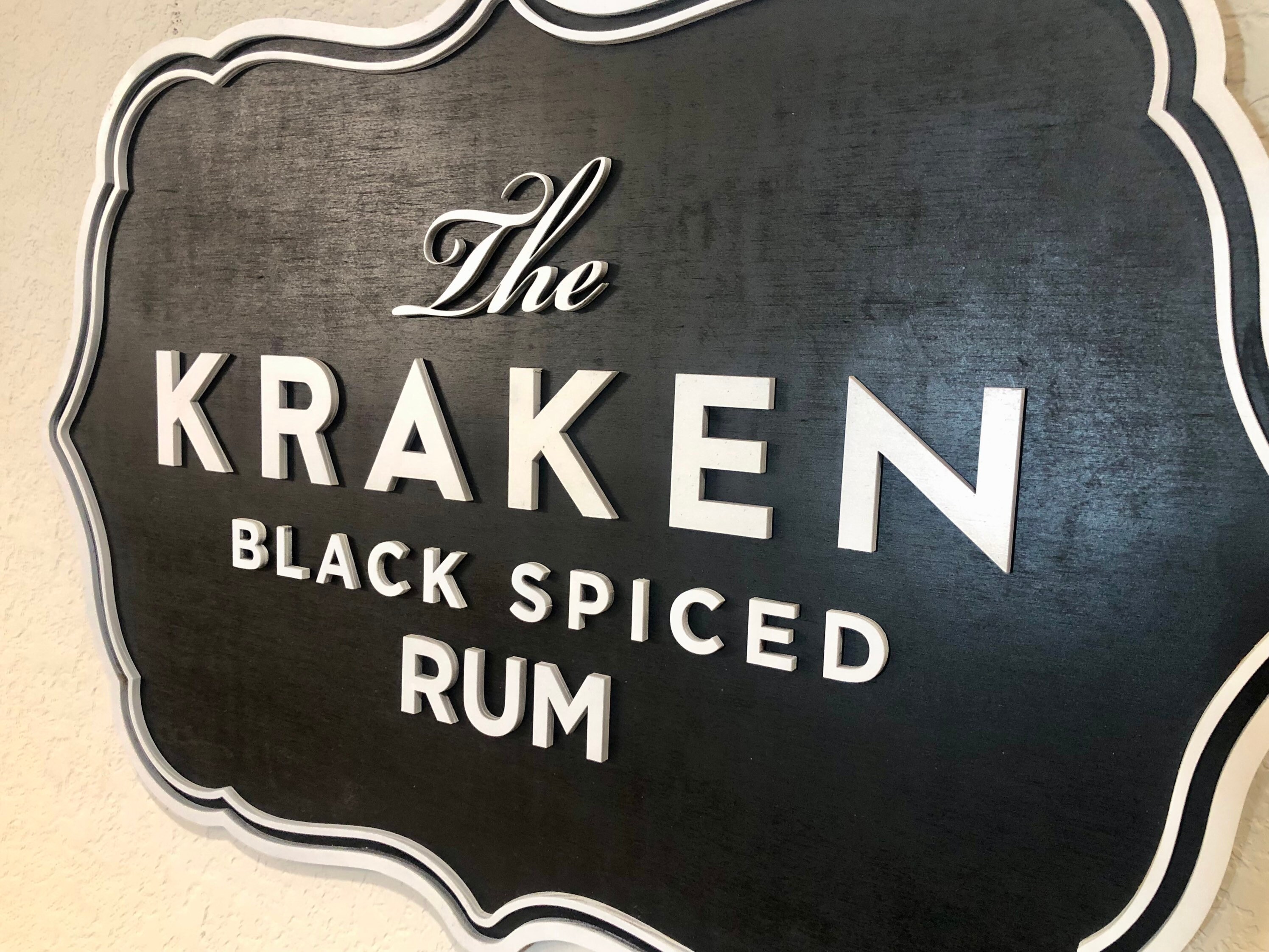 Panneau Mural En Bois – Rhum Kraken – Déco Bar/pub – Fait Main France