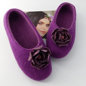 Handmade Felted Wool Slippers: Purple Flower Decor, Leather Sole