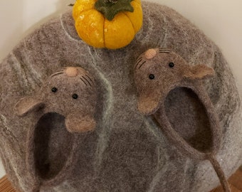 Mouse slippers Toddler slippers Handmade wool flat shoes Funny Brown mouse slippers Felted animals Natural Warming gift