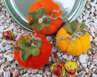 Felted Wool Pumpkin Set: Eco Halloween Fall Decor