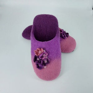 Warming gift Felted slippers with a decor of violets Handmade wool flat shoes Slippers for woman image 3