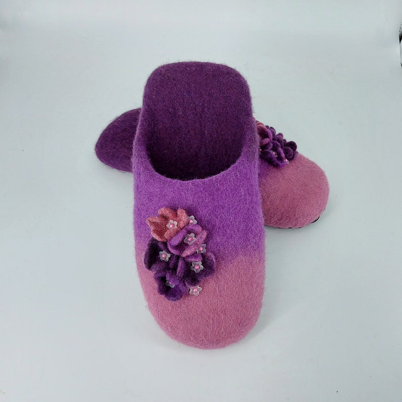 Warming gift Felted slippers with a decor of violets Handmade wool flat shoes Slippers for woman image 3