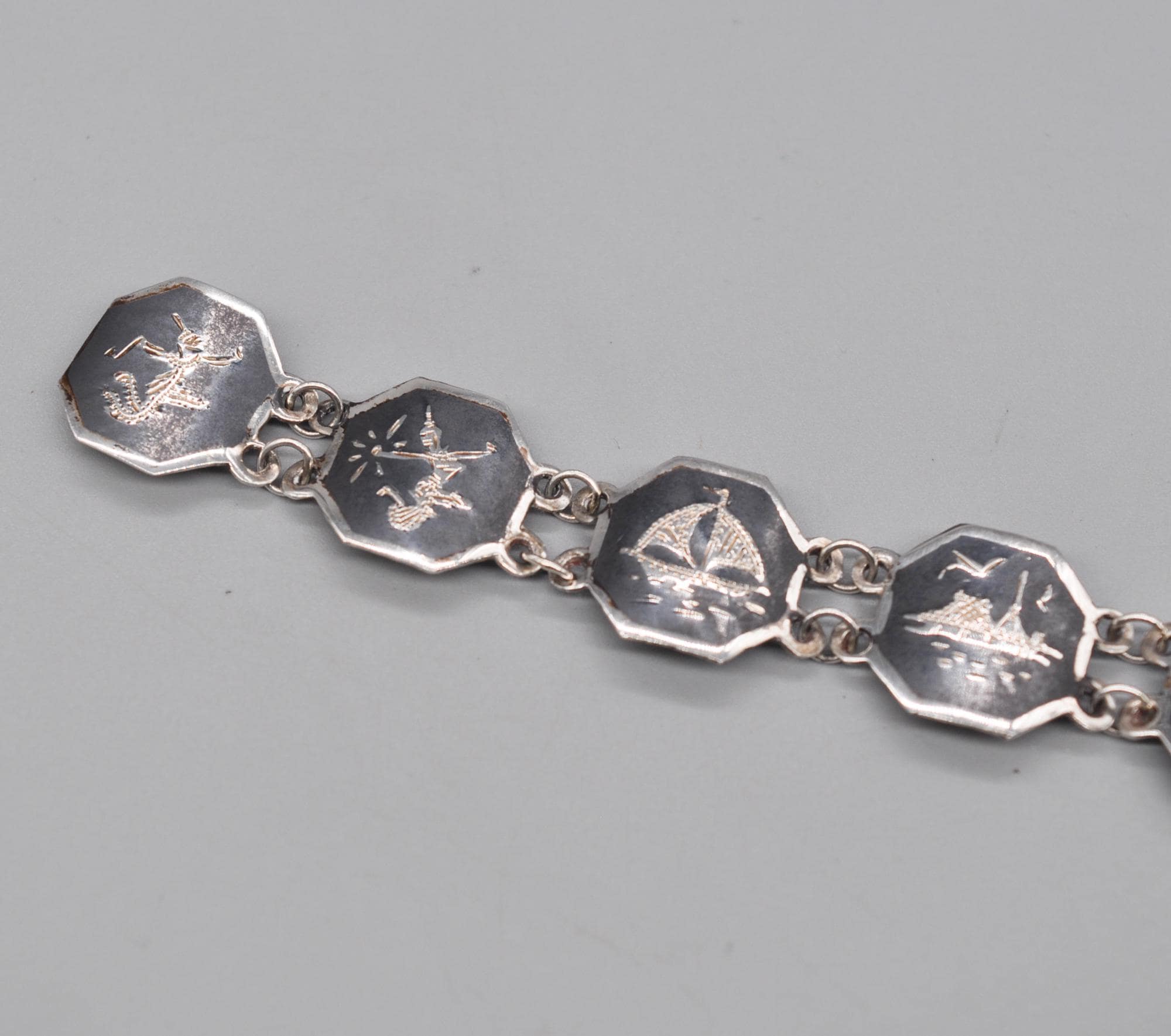 SIAM STERING ブレスレット Vintage Siam Sterling Silver Link Bracelet. Length: 17.5 Cm / 6.8