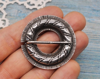 Vintage Latvian 875 Silver Baltic Ethnic Fibula Brooch &quot;Sakta&quot;.