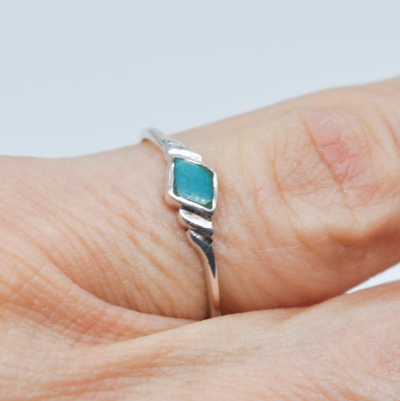 Vintage Tiny 835 Solid Silver Ring. - image 5