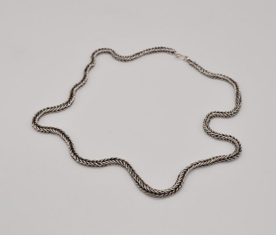 Vintage 925 Sterling Silver Necklace Chain. Length 51.5 Cm Vintage 925 Sterling Silver Necklace Chain. Length 51.5 Cm