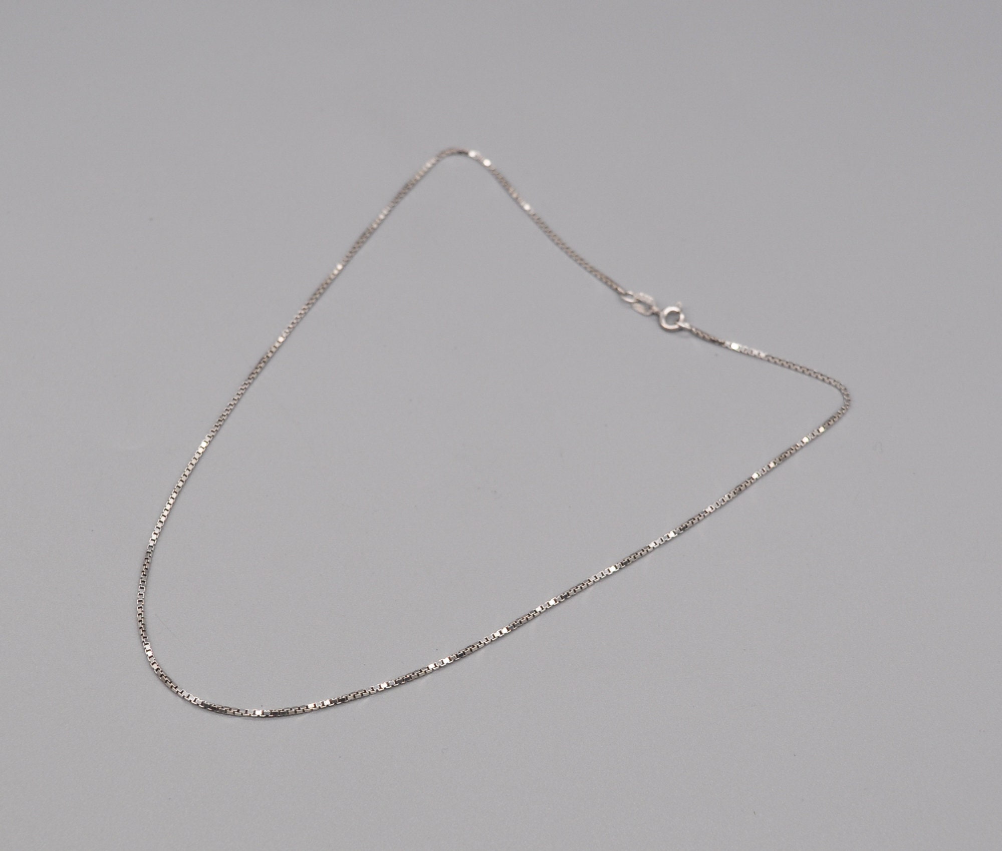 あ*。様 Silver chain short necklace 61WrW8fxgUL._AC_SY300_QL30_.jpg