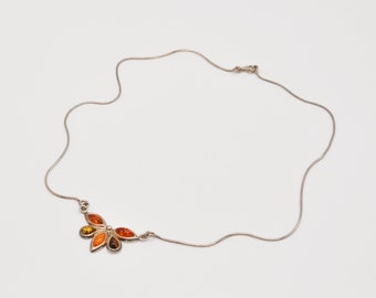 Vintage 925 Sterling Silver Necklace. Length 45 cm / 17.7 inch.