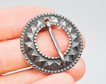 Vintage 1950&#39;s Latvian 875 Silver Baltic Ethnic Fibula Brooch &quot;Sakta&quot;. Jewelry Factory Rigas Gravieris.