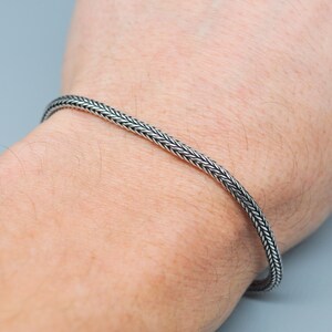 ヴィンテージ925スターリングシルバーブレスレット。長さ：17.8cm / 7