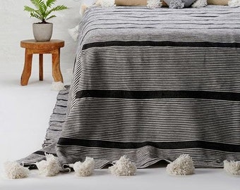 Cotton Moroccan Pompom Blanket,bedroom blanket,moroccan throw blanket, moroccan pompom blanket black and white stripes with white pompoms