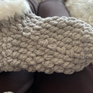 Most comfortable slipper- socks ever medium light gray