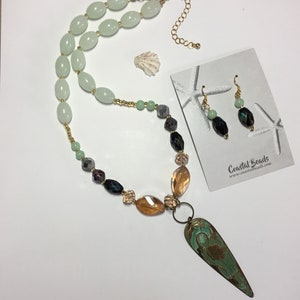 Heron Necklace, Crane Necklace, Bead Necklace, Beach Necklace, Bird Necklace, Bird Pendant, necklace and earrings set