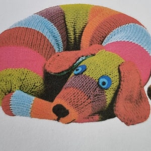 Draught Excluder Dog Knitting Pattern DK