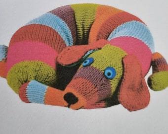 Draught Excluder Dog Knitting Pattern DK