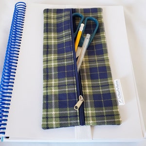 Étui à crayons avec élastique tartan vert et bleu, étui pour cartable, fait à la main