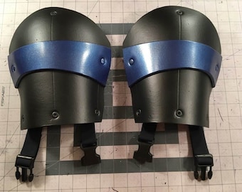 Nightwing cosplay costume shoulders with adjustable straps