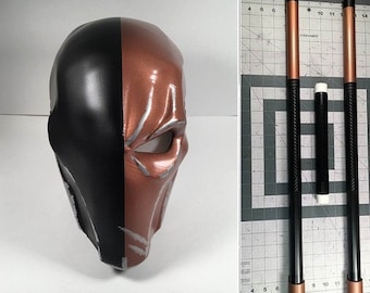 Deathstroke Cosplay SET: Mask and Bo staff