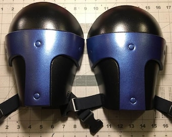 Nightwing cosplay shoulders with adjustable straps
