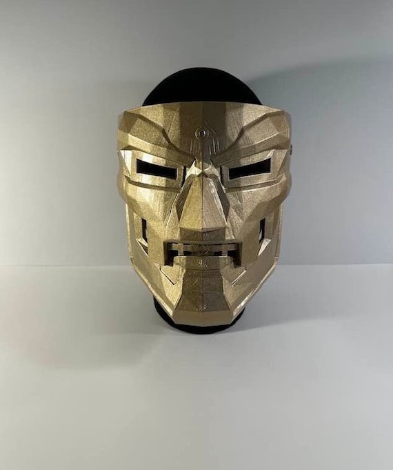 ドクター・ドゥーム マスク ゴールド ヴァリアント コスプレ