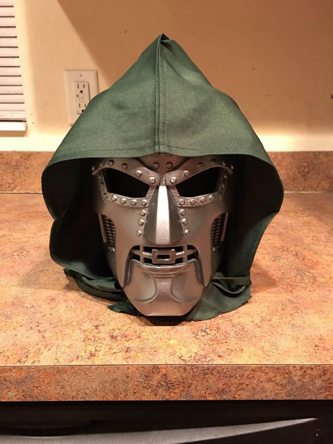 Dr Doom Mask Metallic Dark Steel Adjustable Straps Cosplay Costume 