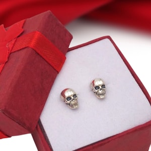 Sterling Silver Skull Stud Earrings-Halloween Earrings-Symbolic Jewelry-Christmas Gift-Unisex Jewelry-Small and Large Sizes