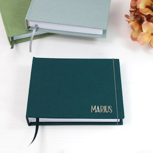 Minicuaderno con tapa dura de lino | Verde grisáceo | 8,5 x 11 cm | 100 páginas | Personalizado con nombre | Cuaderno de bocetos | Idea de regalo