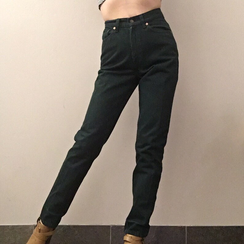 Vintage Levi\u2019s 512 forest green made in USA size 2526