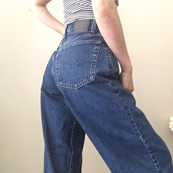 Vintage levis silver tab high waisted 