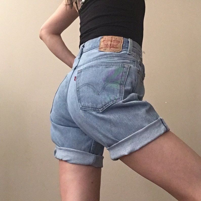 vintage levis high waisted denim shorts