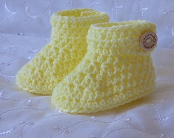 Newborn 0-3 3-6 6-12 month baby lemon handmade cuffed crochet boots /booties / bootees fit baby reborn baby gift UK seller