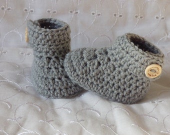 Nouveau-né 0-3 3-6 6-9 9-12 mois bébé gris minéral bottines / chaussons / chaussons au crochet avec revers faits main pour bébé reborn doll cadeau pour bébé vendeur britannique