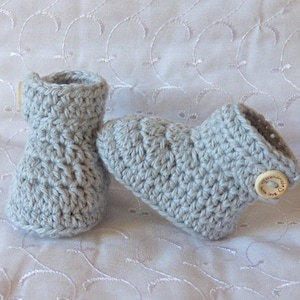 Handmade silver grey cotton hand crochet cuffed boots / booties / bootees / shoes fit newborn 0-3 3-6  or 6-12 month baby gift UK seller