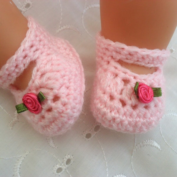 Dolls clothes pink rosebud hand crochet knitted shoes fit Baby Born, Baby Annabell, Reborn doll 15-19" UK seller