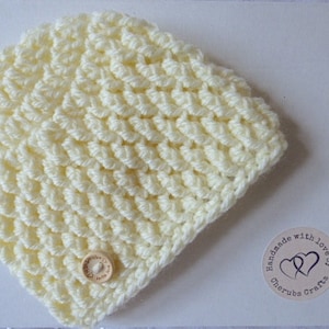 Handmade cream aran hand crochet beanie hat fit newborn / 0-3 / 3-6 months baby or reborn doll ideal gift / baby shower /UK seller