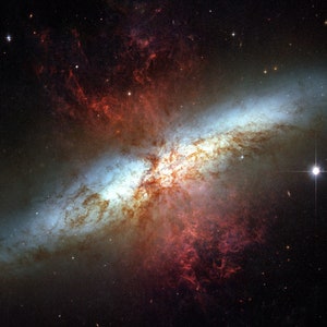 Starburst Galaxy M82 Poster image 2