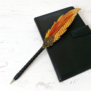 Cadeau stylo plume fantaisie collègue, stylo à bille animal personnalisé, cadeau personnalisé pour enseignant, planificateur de stylo plume, cadeau pour amoureux des girafes