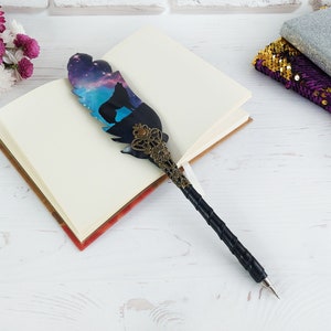 Wolfpencadeau voor wolvenliefhebbers, handgemaakte balpen, verjaardagscadeau leraar, gotische pen heksenbenodigdheden, spreukenboekpen, grimoire-cadeau