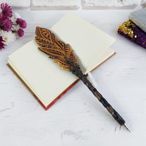 Stylo plume personnalisé Stylo plume scintillant doré Stylo calligraphie personnalisé pour professeur Stylo artisanal fait main Stylo journal en cuir
