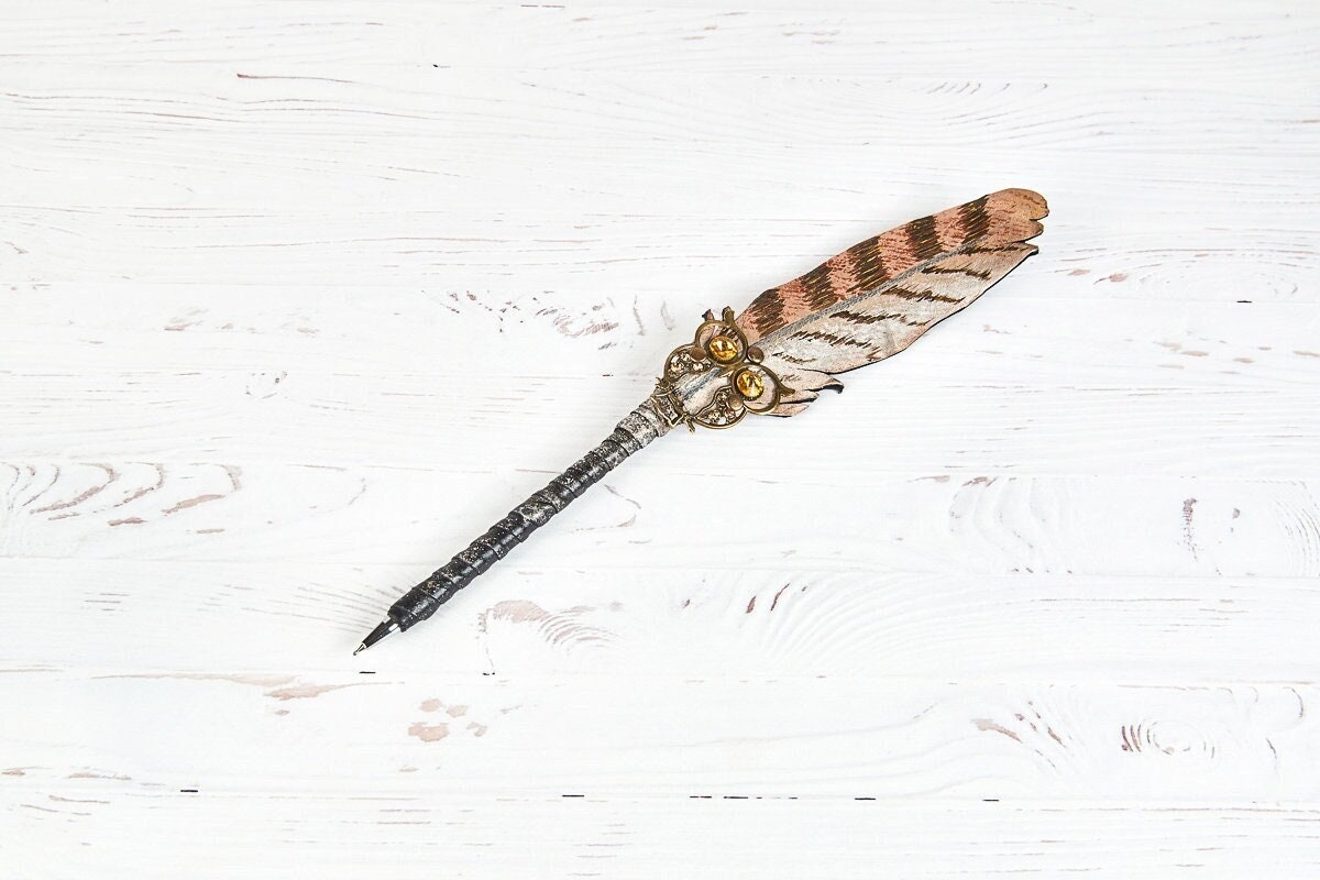 Owl feather pen, Owl lover women gift, Custom handcrafted pen, Birthday girl gift, Calligraphy fount